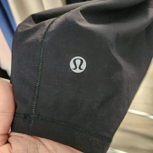 Lululemon Black Athletic Y Back Tank Top Size 8. EUC - Picture 7 of 8